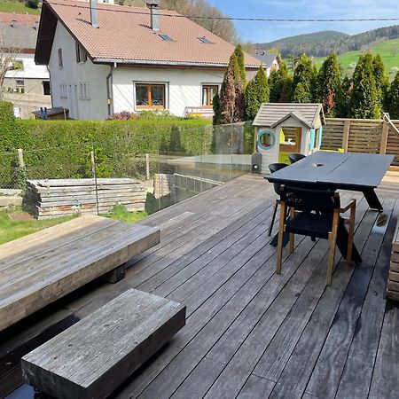 Joli Logement Avec Terrasse La Cigale 6 A 8 Personnes Orbey Exterior photo