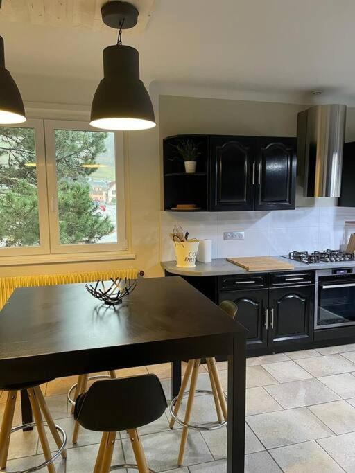 Joli Logement Avec Terrasse La Cigale 6 A 8 Personnes Orbey Exterior photo